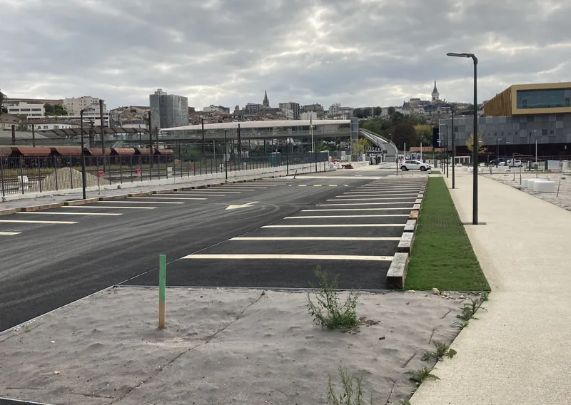 Parkings paysagers de la Gare d’Angoulème